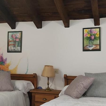 Hostal Mendaurpe Ituren Buitenkant foto