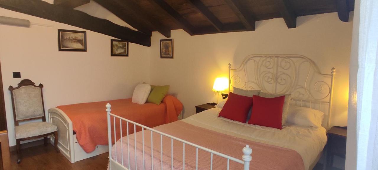 Hostal Mendaurpe Ituren Buitenkant foto